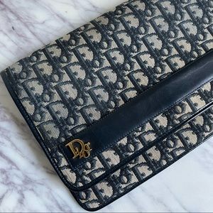 ✖️sold✖️Vintage Dior Trotter Clutch Bag Navy